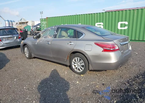 2013 Nissan Altima 2.5 S z USA, uszkodzony, nr VIN 1N4AL3AP2DN437683
